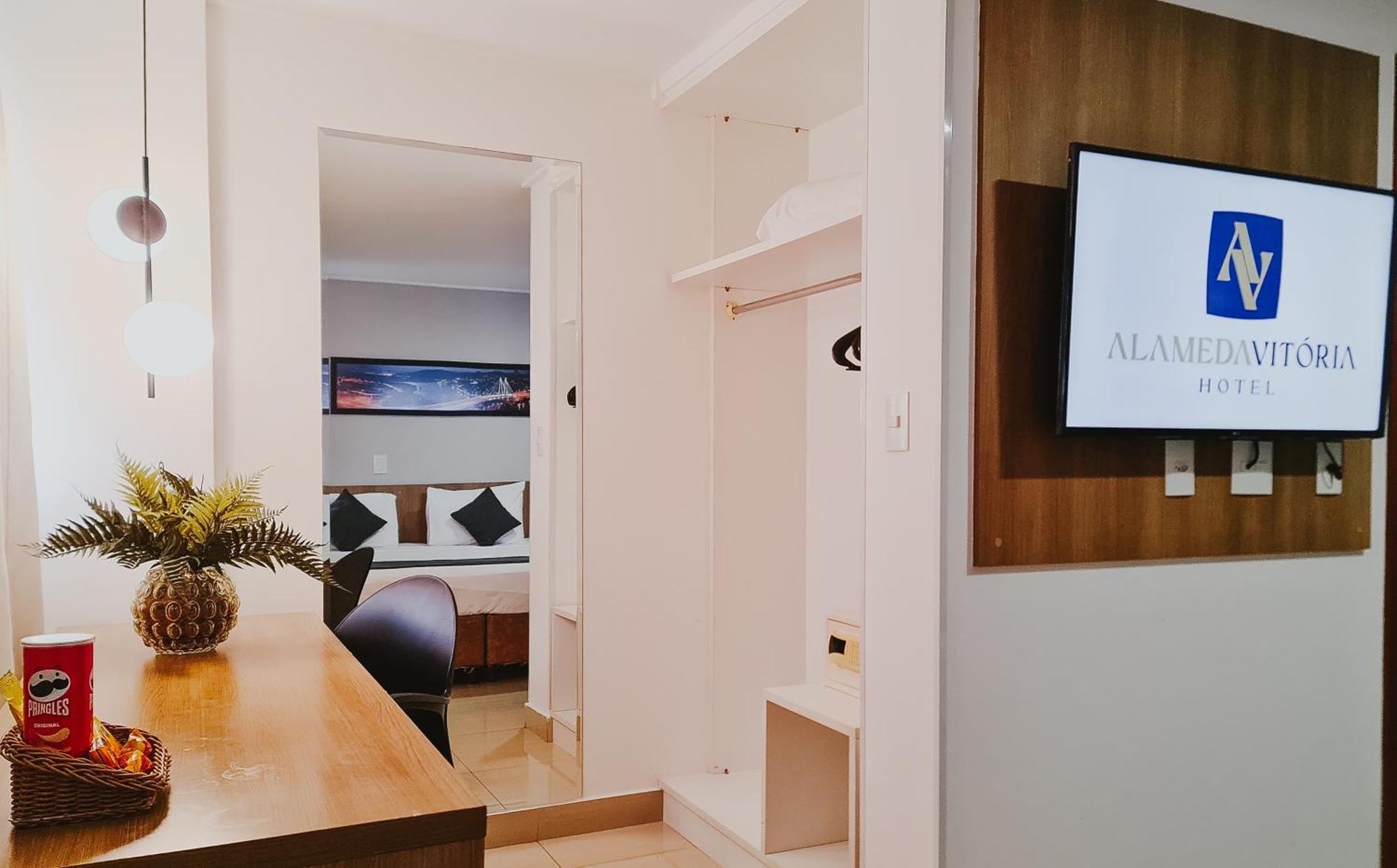 Alameda Vitoria Hotel Kültér fotó
