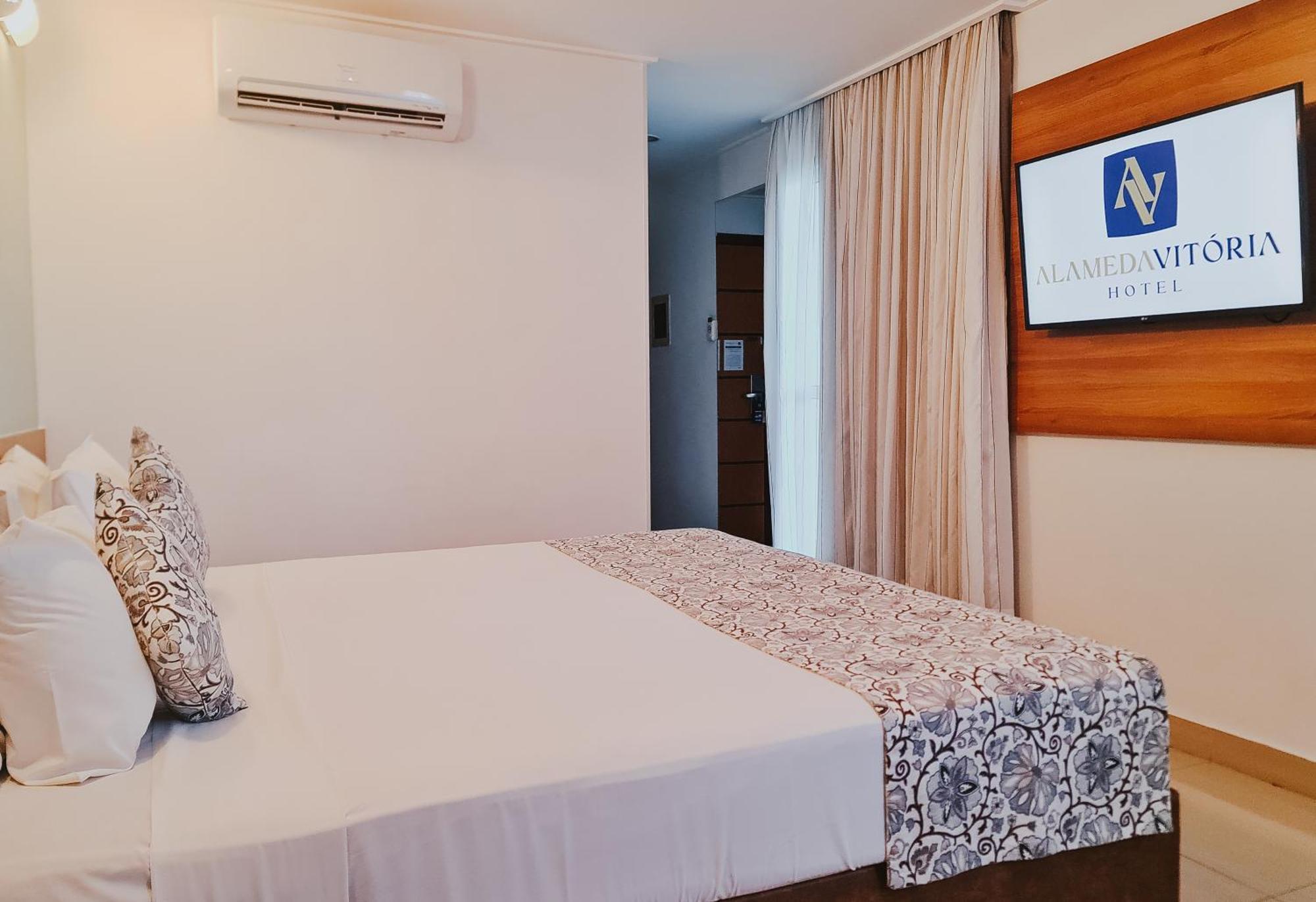 Alameda Vitoria Hotel Kültér fotó