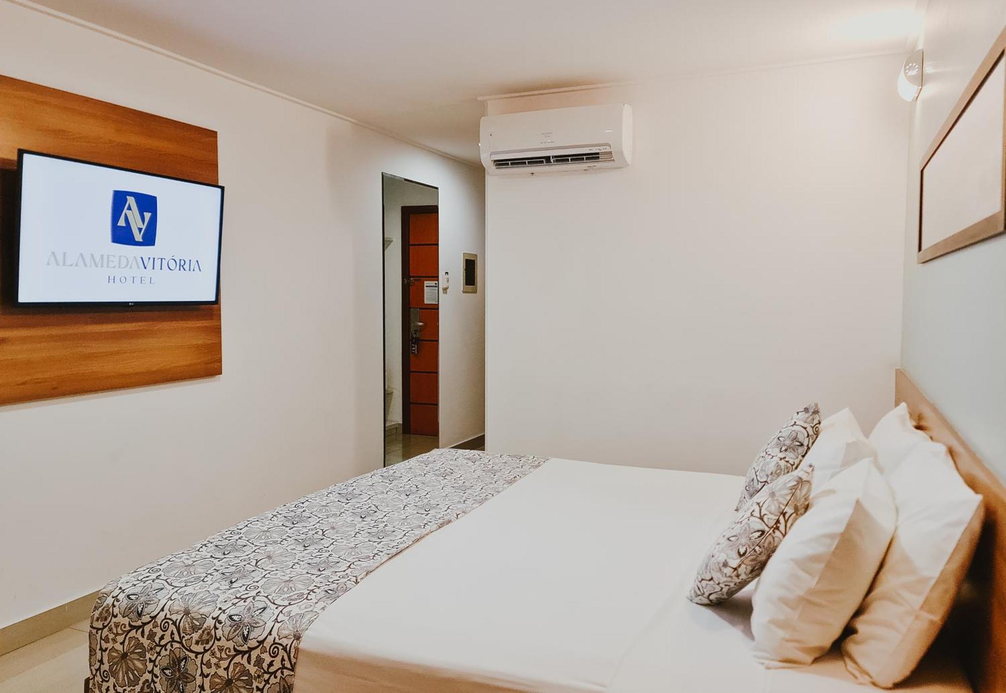 Alameda Vitoria Hotel Kültér fotó