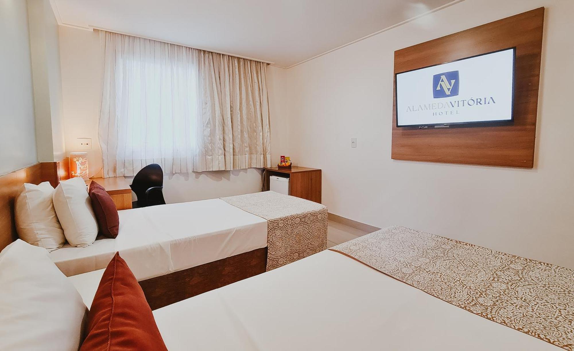 Alameda Vitoria Hotel Kültér fotó
