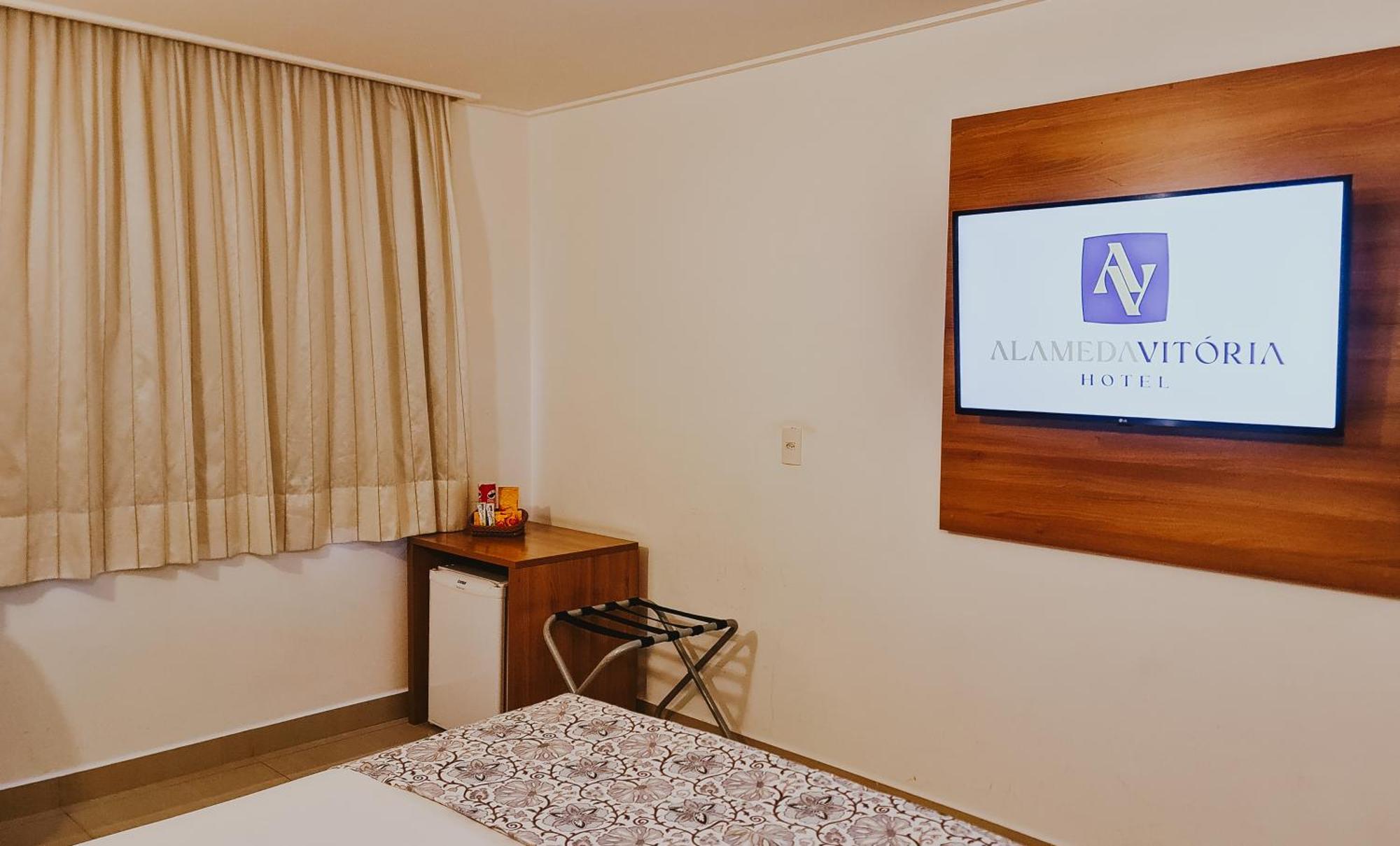 Alameda Vitoria Hotel Kültér fotó