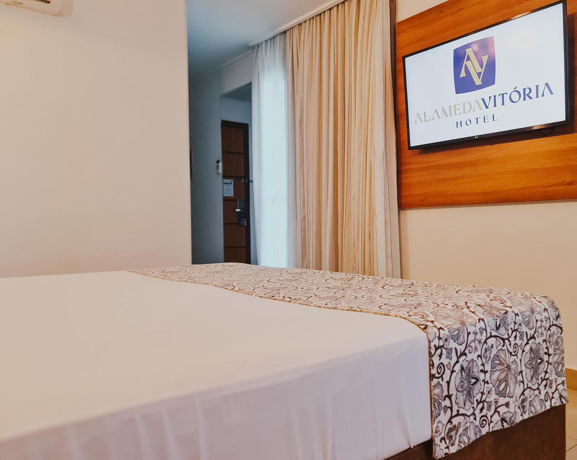 Alameda Vitoria Hotel Kültér fotó
